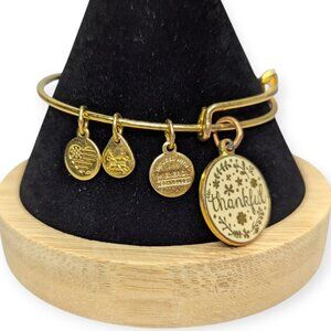 2017 Alex & Ani Thankful Gold Tone Bracelet with Thankful Pendant